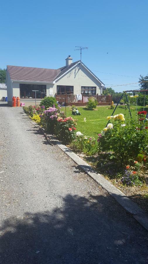 Tulla Villa Self Catering Riverstown  Buitenkant foto